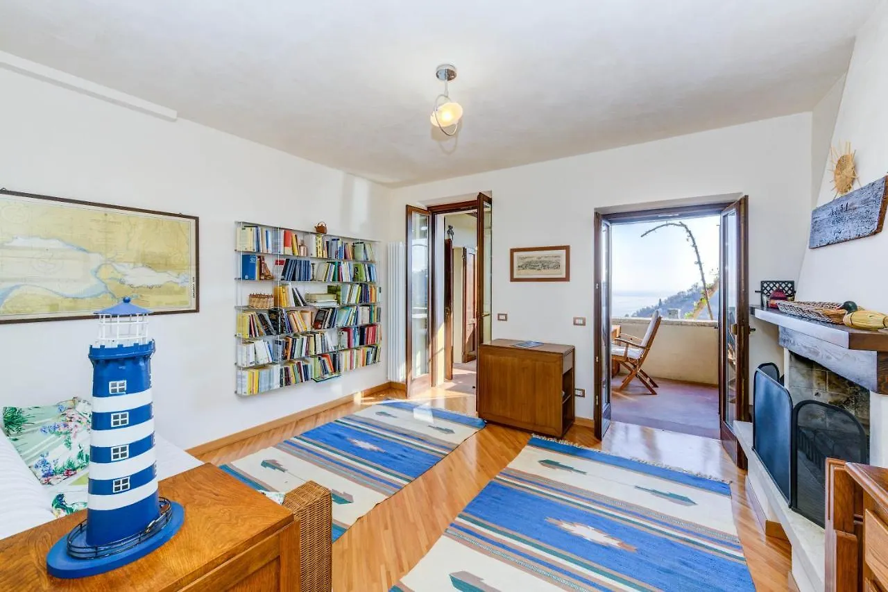Antica Limonaia Lake View And Pool Toscolano Maderno 0*,  Italy